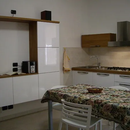 Lg Apartment *